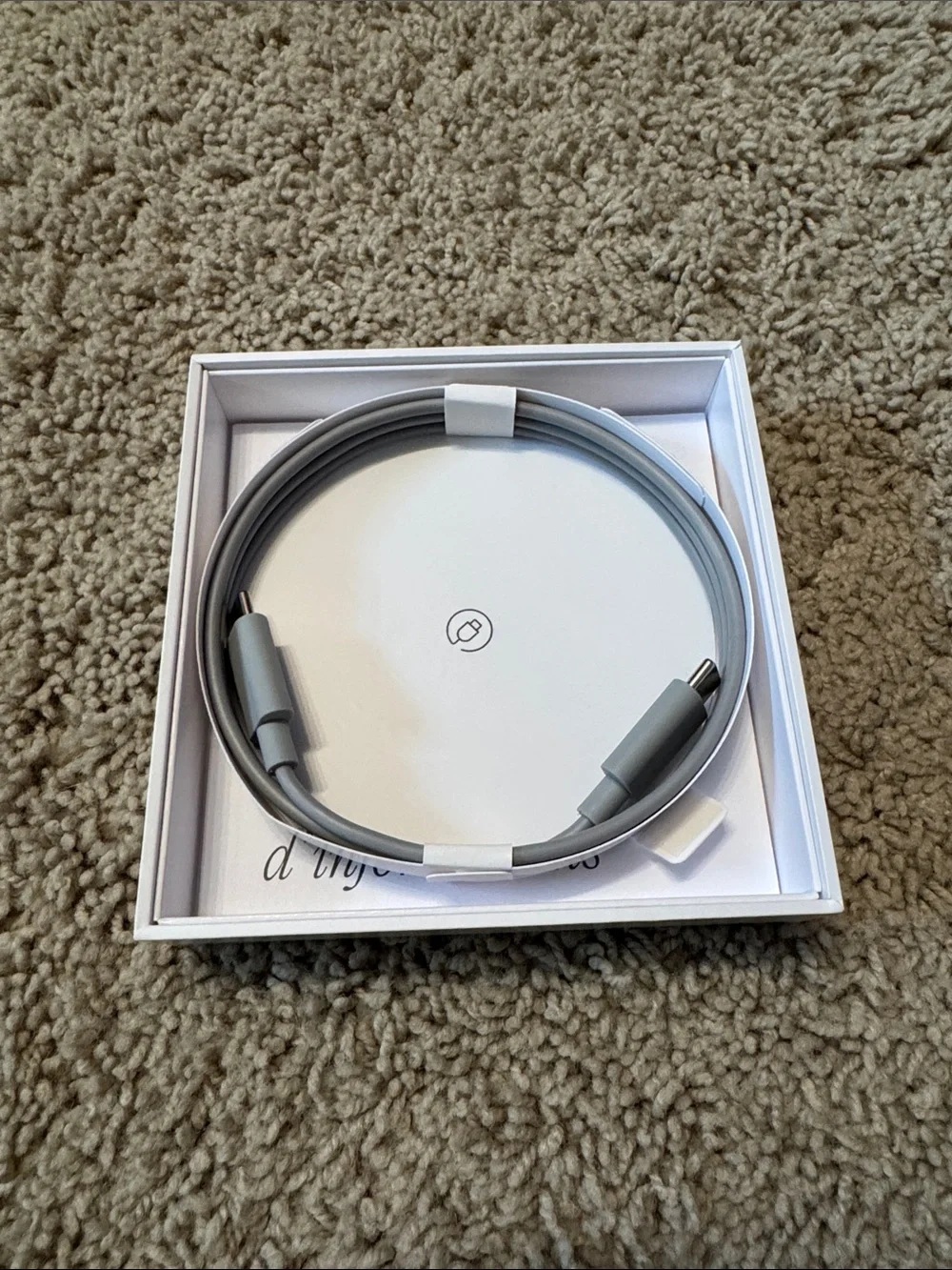 Oura - Ring 4 Charger - Size 11 - Charging Dock and USB-C Cable